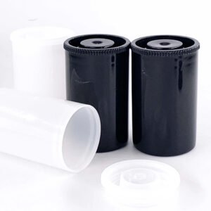 New 35mm Film Cassette Production of Film and Making Film Albums for Specialized Customized Gifts Cassette